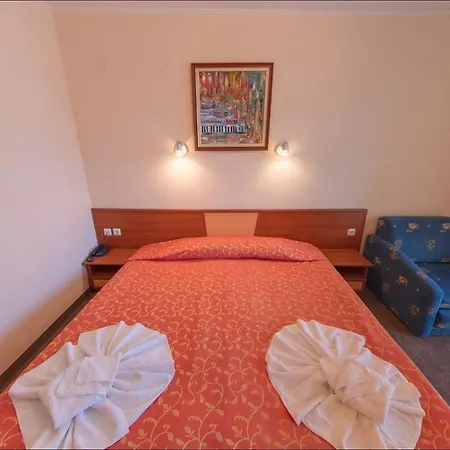 酒店 Peshev Family Vlas 圣弗拉斯