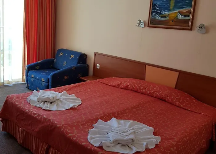 Hotel Peshev Family Vlas 3*