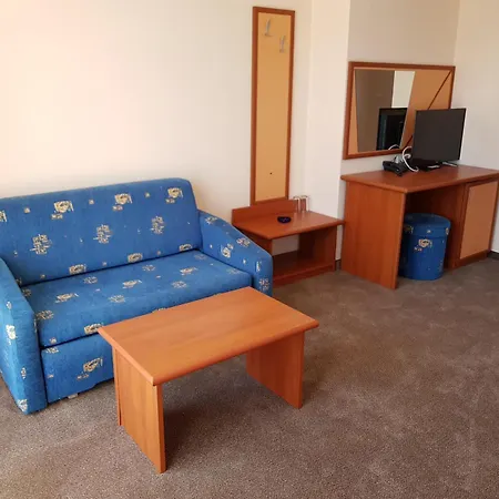 Peshev Family Vlas ホテル 3*