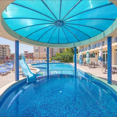 ホテル Peshev Family Vlas 3*