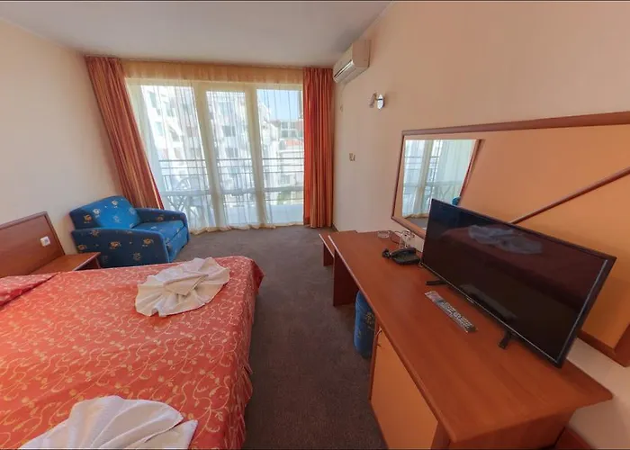 Peshev Family Vlas Hotell 3*